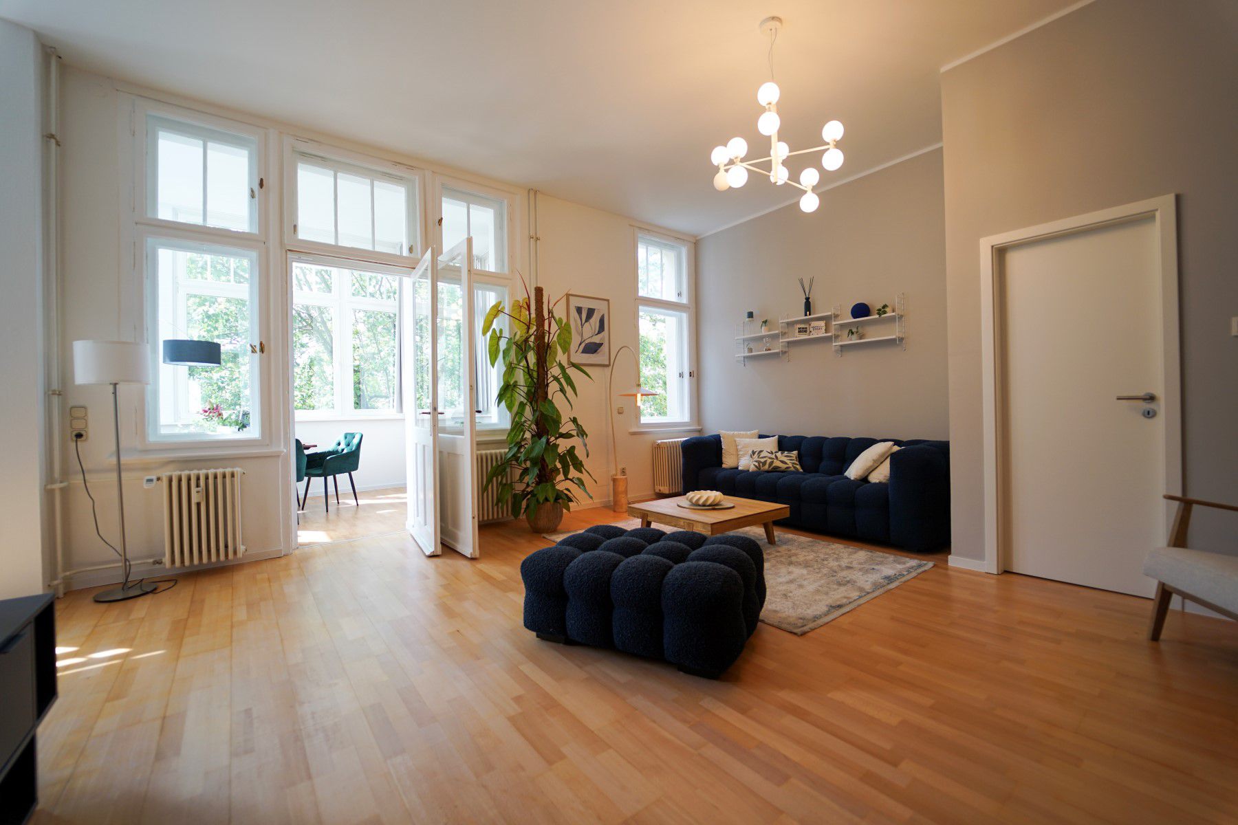 Musikviertel Leipzig | Premium Family-Suite | Wohnraum