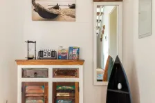 Musikviertel Leipzig - Wohlf&uuml;hl-Oase - Eingang, Diele und Treppenaufgang zur Schlafnische im oberen Stockwerk