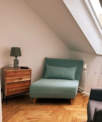 Burgzimmer - Wohnen & Schlafen