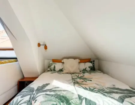 Musikviertel Leipzig - Wohlf&uuml;hl-Oase - Zimmer 2 - Boxspring-Doppelbett