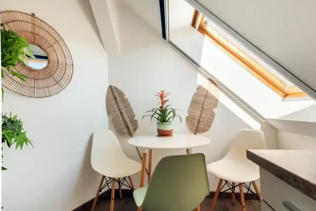 Musikviertel Leipzig - Wohlf&uuml;hl-Oase - K&uuml;che und Essecke