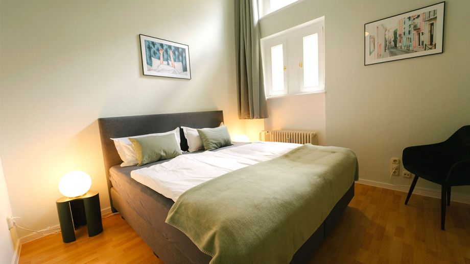 Premium Kingsize Suite - Schlafraum 2 mit bequemen Doppelbett