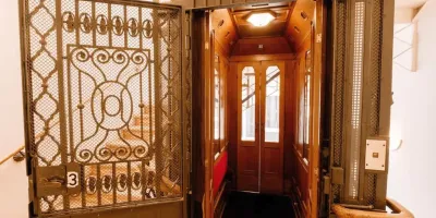 Musikviertel Leipzig - historischer Aufzug